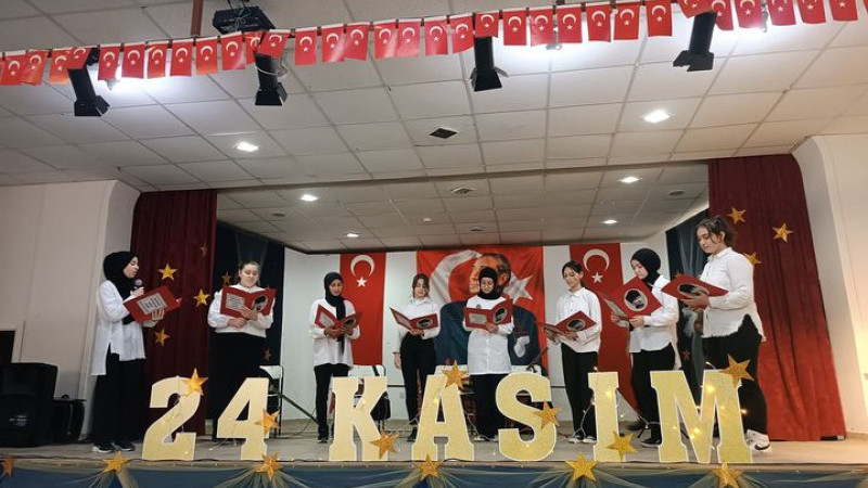 24 Kasım Öğretmenler Günü kutlandı.