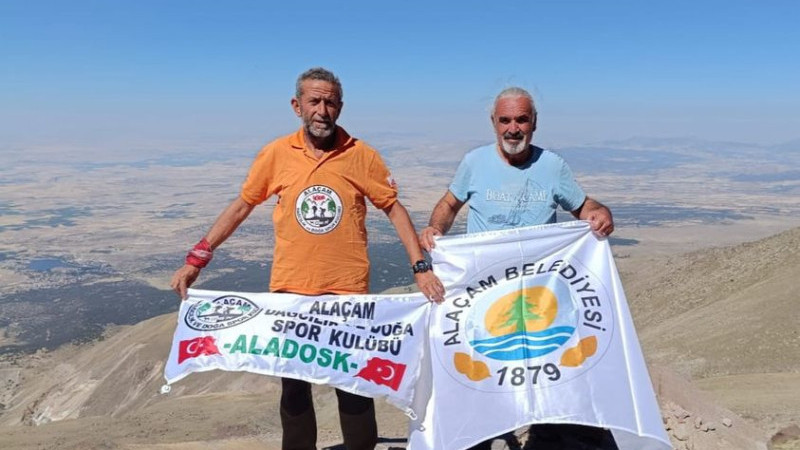 ALADOSK, Hasan Dağı tırmanışını gerçekleştirdi.