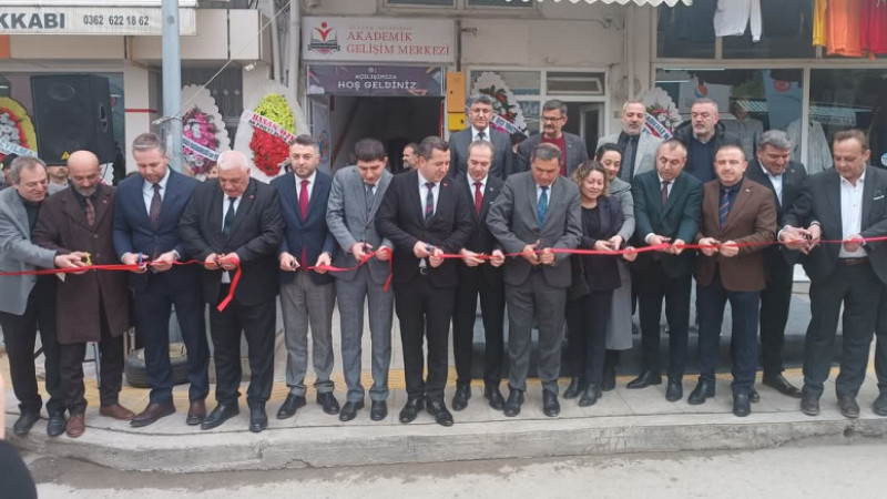  Alaçam Belediyesi Akademik Gelişim Merkezi hizmete girdi.