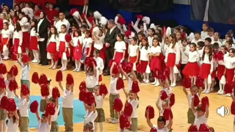   Alaçam'ın çocukları Bayramlarını kutladı.