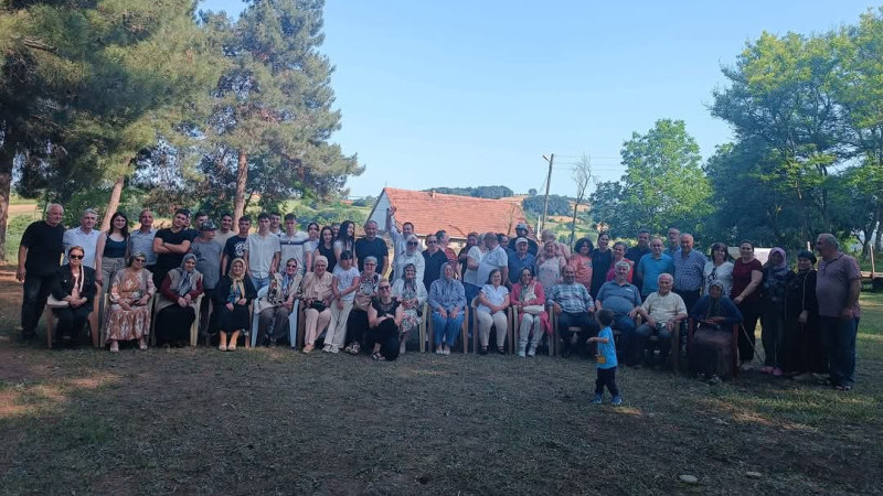 Karlı mahallesi, 3. Bayramlaşma proğramı düzenledi.