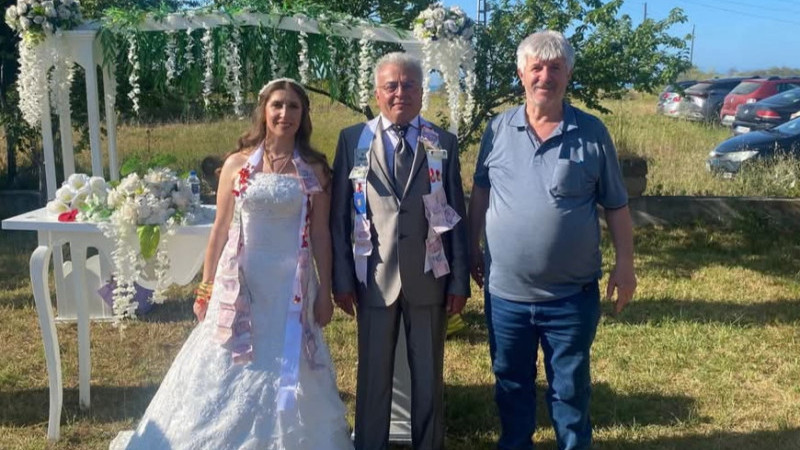 Çiğdem Sönmez ile İbrahim Baykal evlendi.