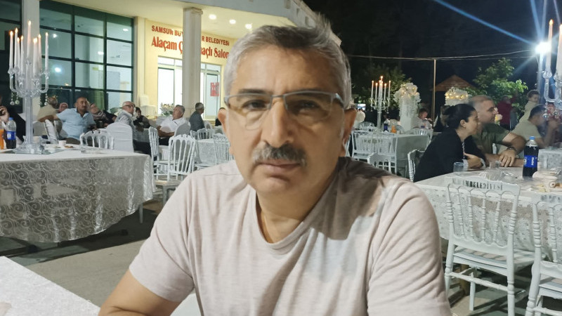 Yolu Alaçam'dan geçenler (Adnan Emre)