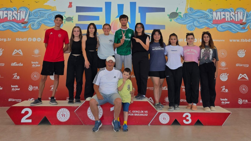 Alaçam Spor Bocce takımı Türkiye'nin ümit 'i oldu.