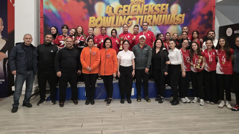 Ş.M.T Anadolu lisesi Bowling genç kızlarda Samsun il birincisi oldu.